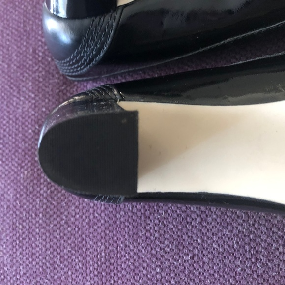 Enzo Angiolini Patent Leather pump with Block Heel - Picture 3 of 8
